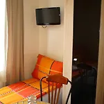 Morafeszek Vendeghaz 3*