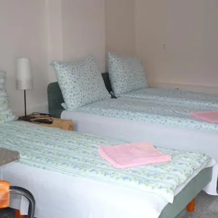 Morafeszek Vendeghaz Guest house Morahalom